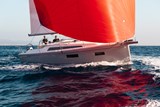 Beneteau Oceanis 34.1 - afloat